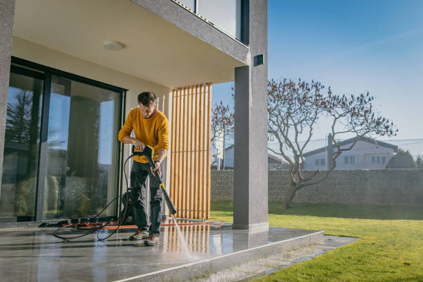 Best Animal Enclosure Cleaning  in Jersey Shore, PA